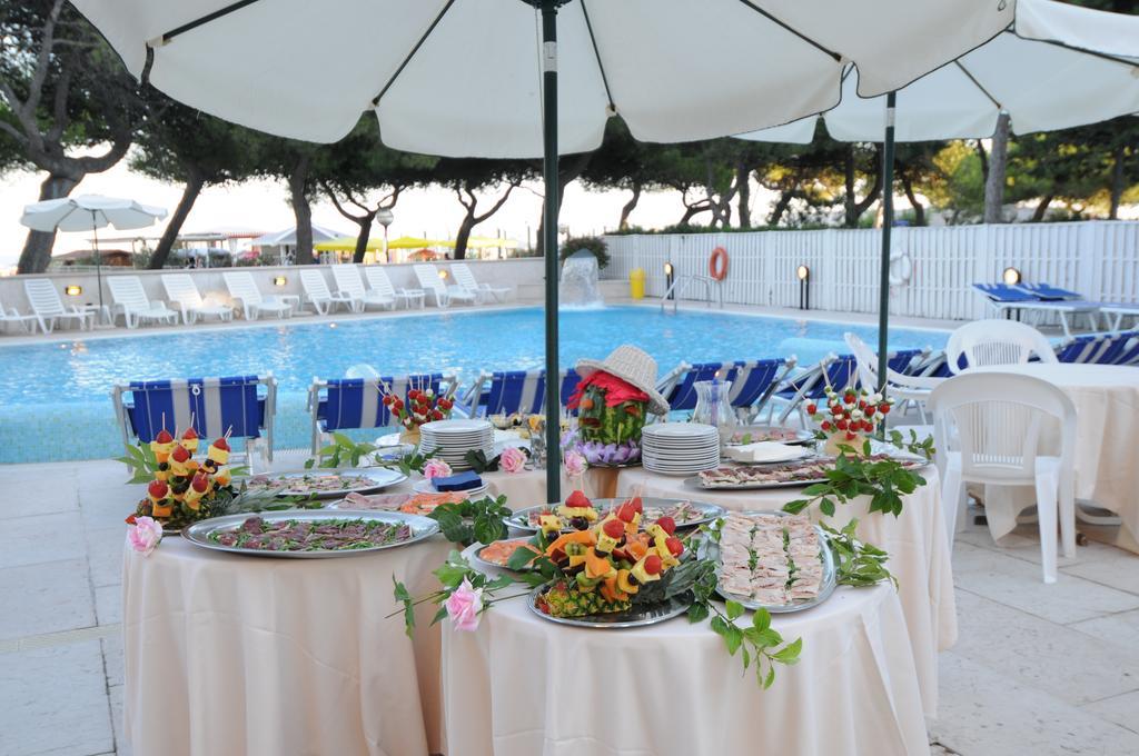 Hotel Bristol Lignano Sabbiadoro Exterior photo